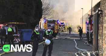 BEKIJK - Brand bij schietstand politie Antwerpen is onder controle, vuur brak uit tijdens schietoefeningen - VRT NWS