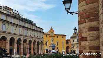 Fermo, "M'illumino di meno": venerdì 11 marzo verranno spente le luci di Piazza del Popolo - Vivere Fermo