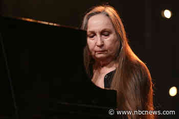 Bobbie Nelson, Willie Nelson’s sister and longtime band pianist, dies at 91