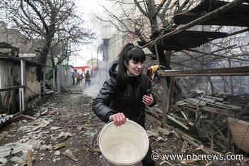 'Complete catastrophe': Mariupol suffers under Russian siege