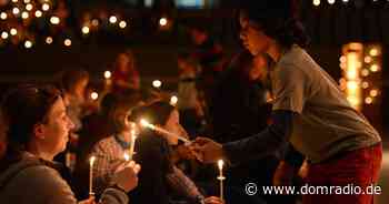 20. Nacht der Lichter im Paderborner Dom vor Ort und digital - DOMRADIO.DE