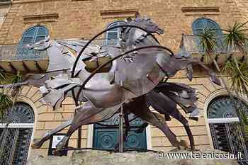 "...Volo in libertà", l'opera di Gianbecchina donata al borgo di Gangi - TeleNicosia