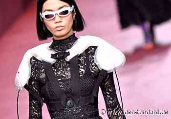 Fashion Week Paris: Mode mit Nachgeschmack - Mode & Kosmetik - DER STANDARD