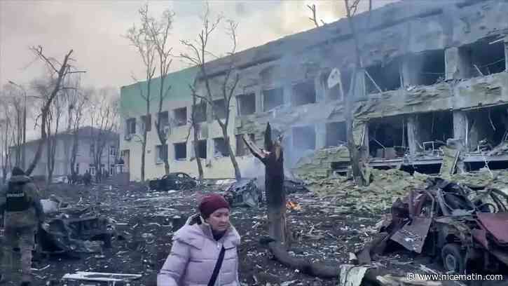 Une blogueuse ukrainienne accusée par les Russes de s'être mise en scène après le bombardement de la maternité de Marioupol