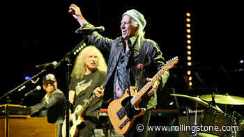 Watch Keith Richards Reunite With the X-Pensive Winos at New York Benefit