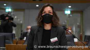 Ministerin Spiegel weist Vorwürfe zurück