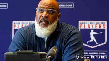 Unvaccinated MLB players can’t travel to Canada to play Jays - Belleville News-Democrat