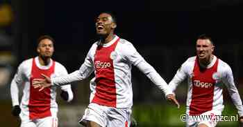 LIVE | Ajax razendsnel op voorsprong tegen Cambuur, Boere krijgt geel na overtreding op Tagliafico - PZC