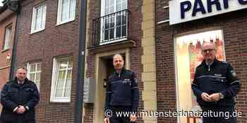 Polizei in Stadtlohn zieht um: Arm des Gesetzes schleppt Büromöbel selbst - Münsterland Zeitung