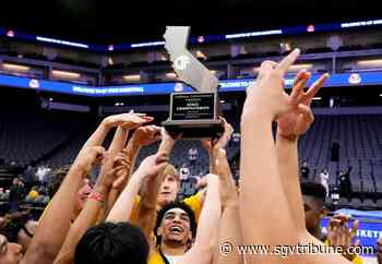Damien basketball crowns legendary coach Mike LeDuc a CIF State champion for first time - The San Gabriel Valley Tribune