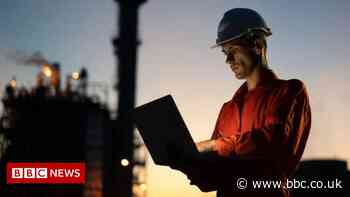 Ukraine war: Oil price rises again due to fears over Russian shortfall