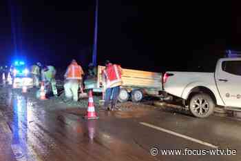 File door ladingverlies op N8 in Veurne - Focus en WTV