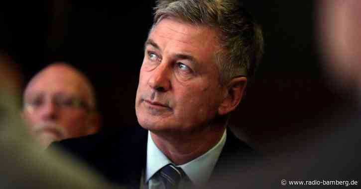Alec Baldwin weist Verantwortung von sich