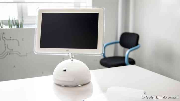 This Modded iMac G4 With an M1 Chip Is My Dream Computer