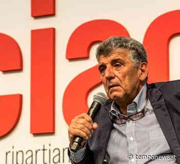 Bartolo, il medico di Lampedusa, in visita a Carpi alla scoperta del Museo della Felicità - COOPERATIVA RADIO BRUNO srl