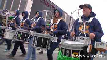 Sea of green: Rochester St. Patrick's Day Parade draws crowds