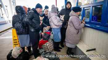 Regierung: Ukraine-Flüchtlinge mit Flugzeug aus Moldau holen
