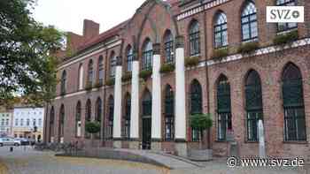 Parchim: Stadtvertreter beraten über Verschiebung der Bürgermeisterwahl | svz.de - svz – Schweriner Volkszeitung