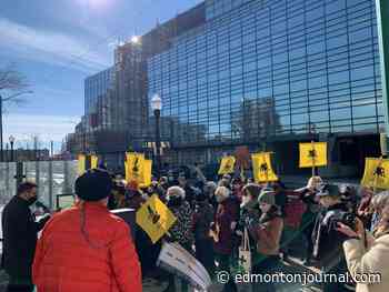 Edmontonians rally to demand Parliament pass Just Transition Act on climate change