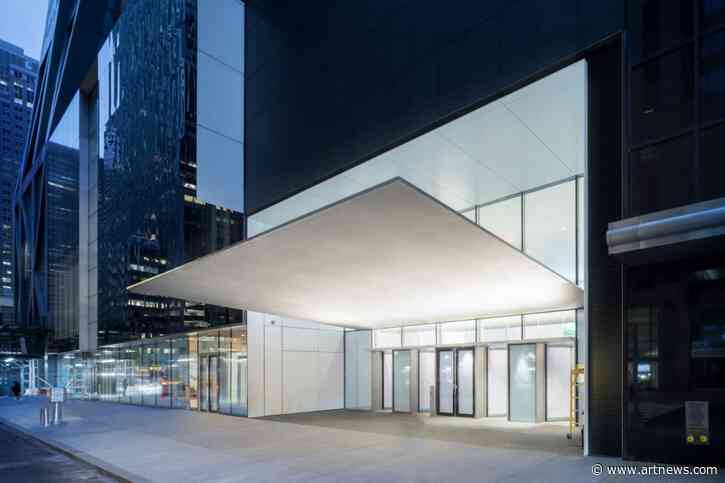 Museum of Modern Art Evacuated After Stabbing of Two Employees