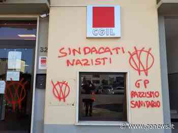 "Sindacati nazisti": i No Vax colpiscono la Cgil di Prato - gonews