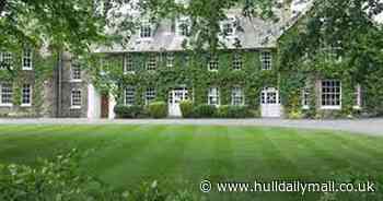 Teacher strikes planned at Pocklington School after pension row - Hull Live