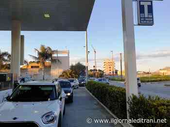 Sciopero degli autotrasportatori, anche a Trani tutti in coda per fare rifornimento - ilgiornaleditrani - Radio Bombo