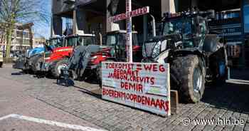 Boze boeren bezetten Brasschaat met 250 tractoren: “Stikstofakkoord is doodsteek” - HLN.be