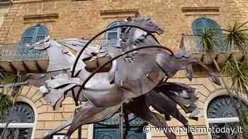 "...Volo in libertà", l'opera di Alessandro Gianbecchina donata al borgo di Gangi - PalermoToday
