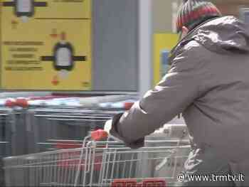 Assalto ai supermercati: scaffali vuoi anche a Matera. Bocciato intanto lo sciopero dei trasportatori - TRM Radiotelevisione del Mezzogiorno