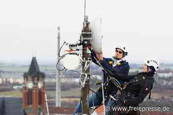 Im Klettereinsatz am höchsten Bauwerk des Vogtlandes - freiepresse.de