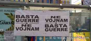 Trieste torna in piazza per la pace in Ucraina - PRESSENZA – International News Agency