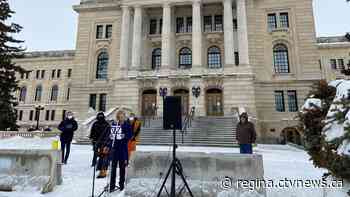 Vigil held to remember lives lost to COVID-19