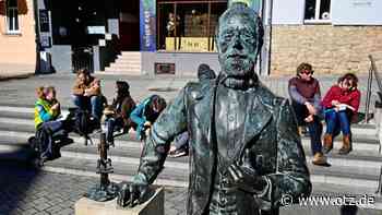 Sonne tanken im Schatten von Carl Zeiß in Jena - Ostthüringer Zeitung
