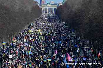 Guerre en Ukraine: 125.000 de manifestants défilent contre la guerre en Allemagne