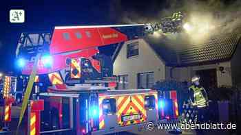 Glinde: Feuerwehr löscht Dachstuhlbrand in Einfamilienhaus - Hamburger Abendblatt