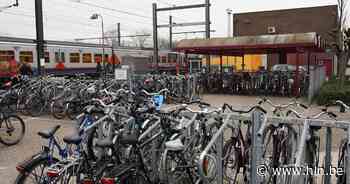 Weesfietsen aan station worden verwijderd | Herentals | hln.be - HLN.be