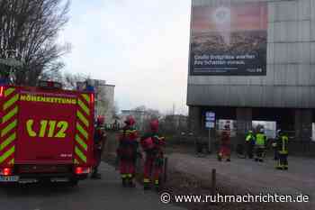 Wieder großer Einsatz von Polizei und Feuerwehr am Dortmunder Kronenturm - Ruhr Nachrichten