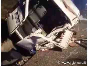 Grave incidente in autostrada: morte 4 suore