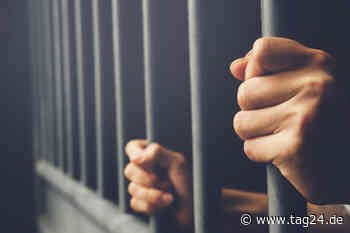 Diebstahl in Riesa: Jugendliche versuchen, ihren Kumpel aus dem Polizeirevier zu befreien! - TAG24
