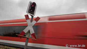 Senden: 14-Jähriger an Bahnübergang tödlich verunglückt - br.de