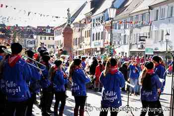 Welle-Bengel zeigen sich im kleineren Rahmen - Kenzingen - Badische Zeitung - Badische Zeitung