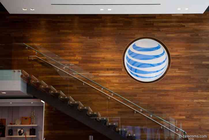 AT&T to pump nearly $50 billion into its networks