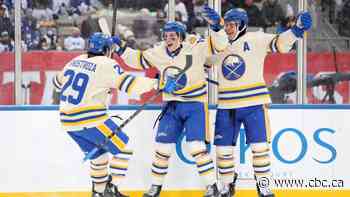 Leafs' Matthews faces league hearing after cross-check in Heritage Classic loss to Sabres