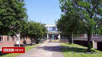 Former Grimsby PC Kate Elston charged with misconduct - BBC.com