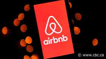 Hamilton residents book stays in Ukraine to support host families