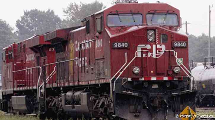 Farm groups, manufacturers nervous as date for potential CP Rail strike approaches
