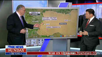 Jack Keane says Russia working to ‘encircle’ Kyiv then ‘hammer’ the capital: 'Slaughter the people'