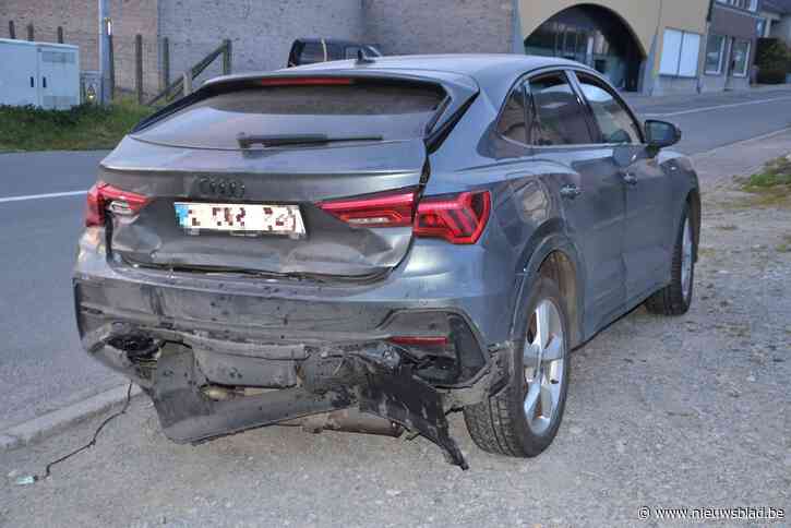 Vrouw gewond bij kopstaartbotsing