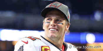Tom Brady to return, will play for Bucs in 2022 season